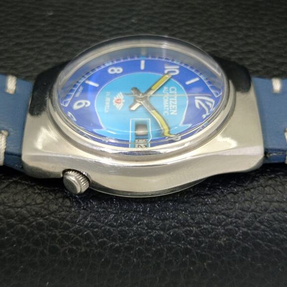 Vintage 1976 Citizen Automatic Mens Silver Watch W/daydate & Blue accents - Picture 5 of 9